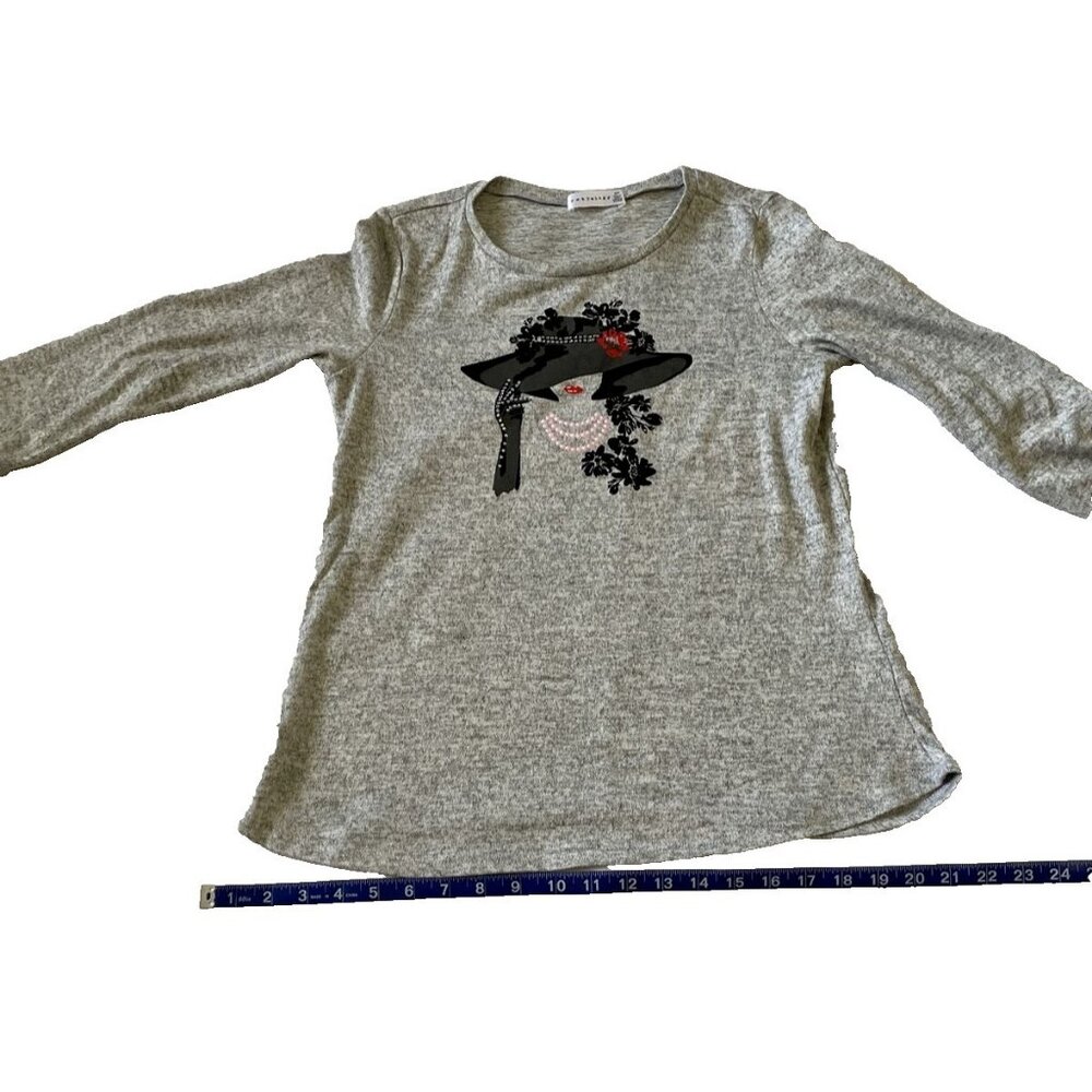 Heather Grey Top Fashionista Long Sleeves Light Crew Neck Size Small Womens
